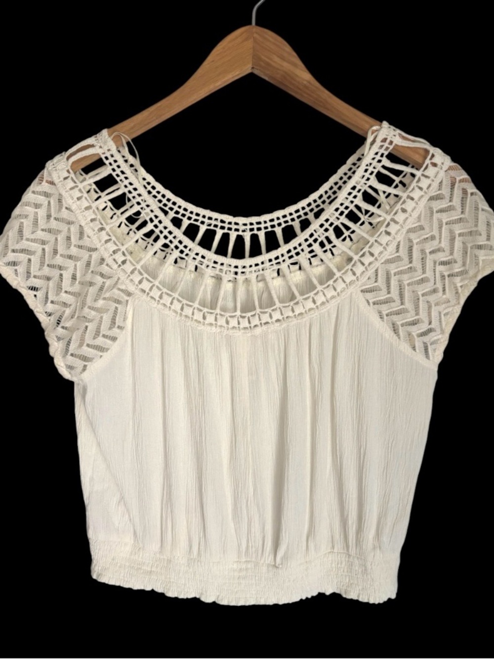 Flying Tomato Crochet Yoke Short Sleeve Blouse
